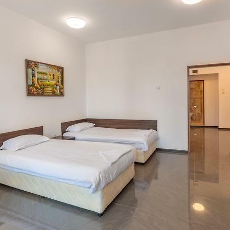Seaside Guest Rooms Burgas by Eksteriør bilde