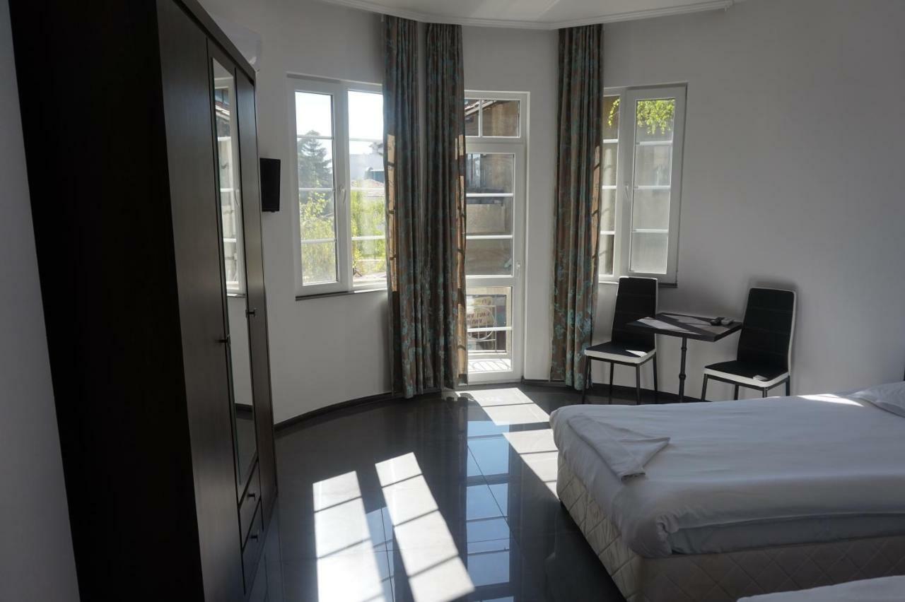 Seaside Guest Rooms Burgas by Eksteriør bilde